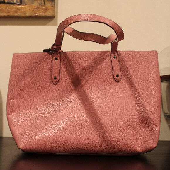 Coach Central Tote With Signature Canvas Blocking - Picture 4 of 6